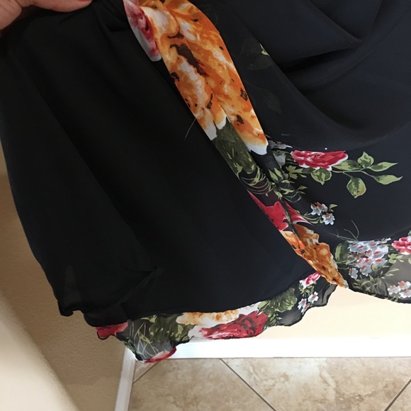 New Halter Maxi - Picture 8 of 8